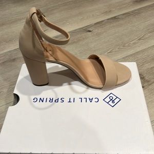 Call it Spring Tayvia block heels - nude